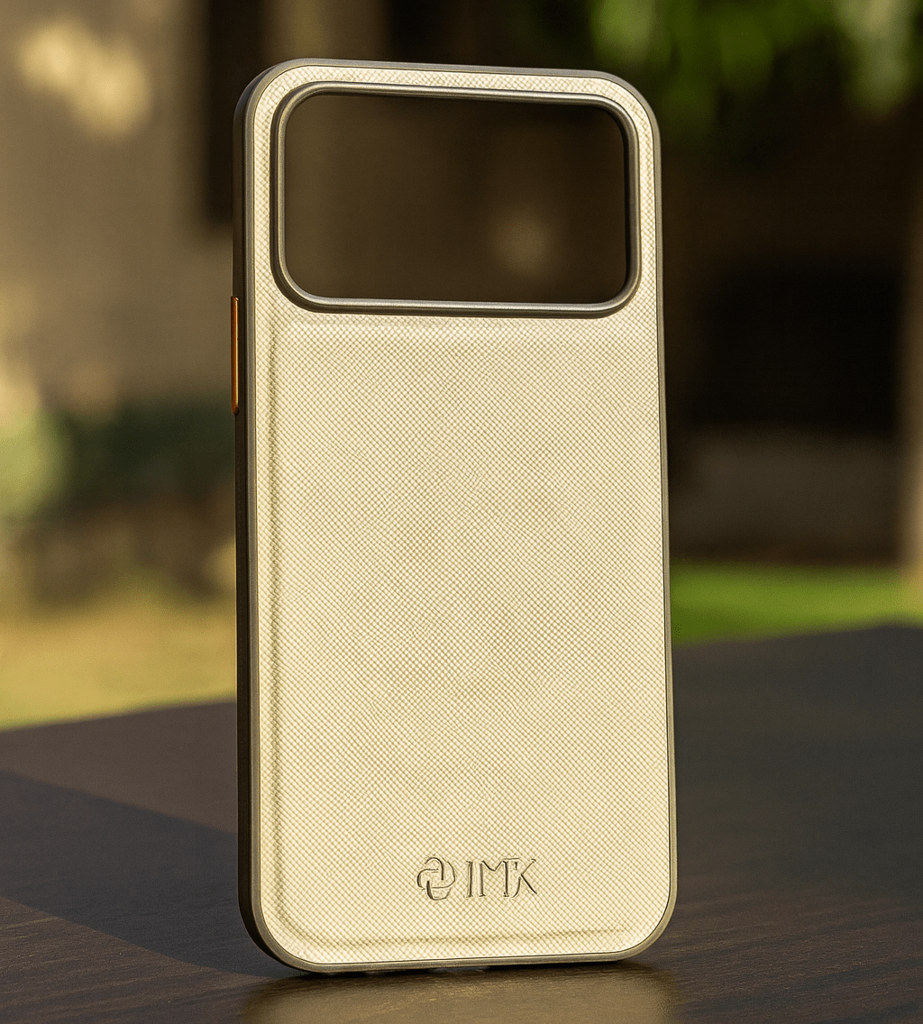 IMAK - Fabric Texture iPhone 17 , iPhone 17 Pro, iPhone 17 Pro Max, iPhone Air Cases